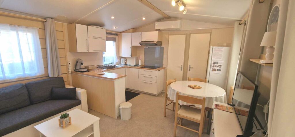 Salon spacieux Irm 99